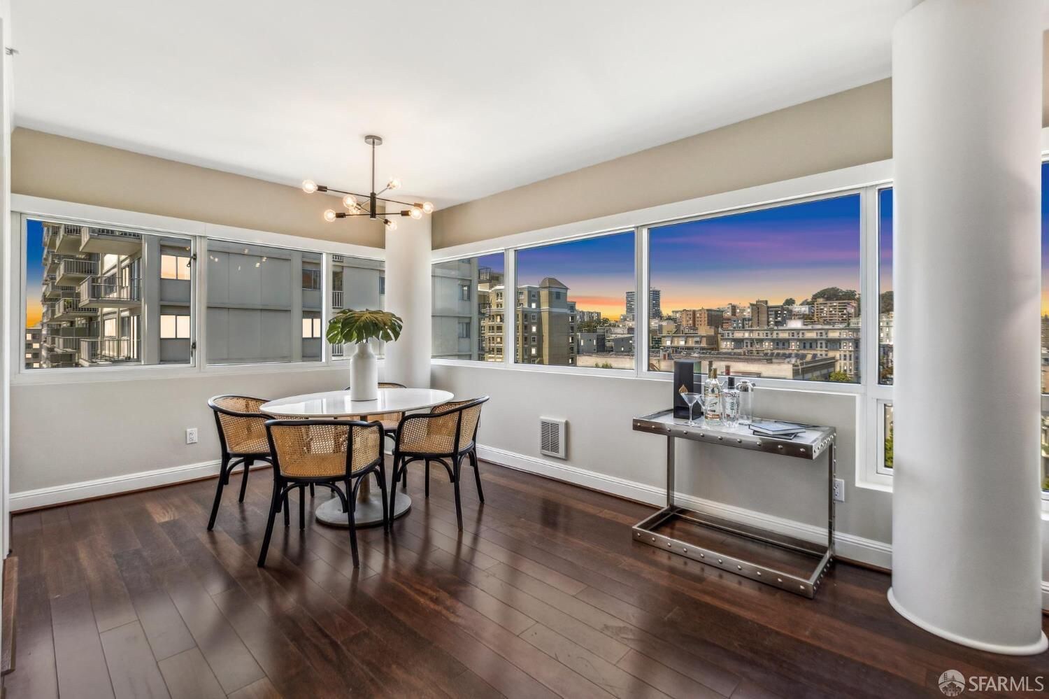 Building Photo - 1388 Gough St