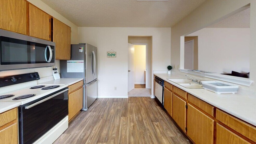 Building Photo - 2166 Mossy Creek Dr