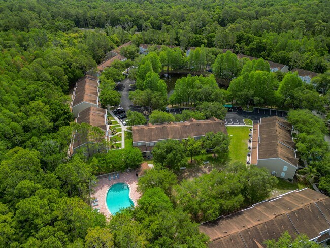 Building Photo - 8671 Hunters Key Cir