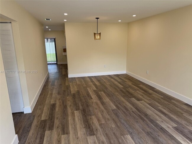 Building Photo - 13521 SW 65th Ln