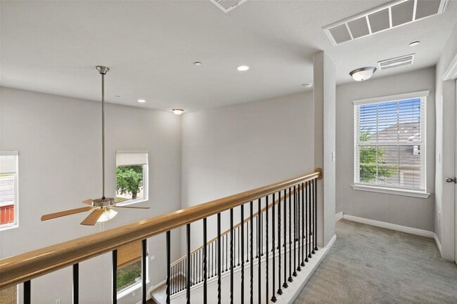 Building Photo - 1615 Airedale Rd