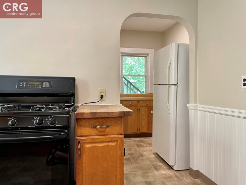 Building Photo - 294 Boston Ave