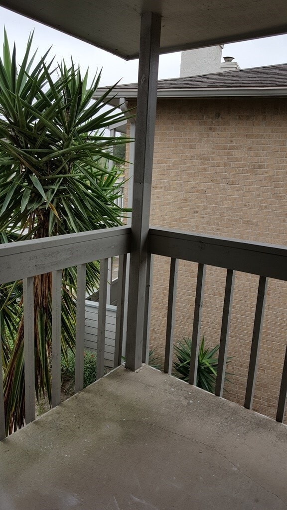 Building Photo - 260 El Dorado Blvd