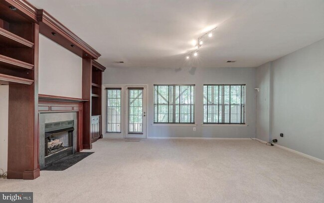 Building Photo - 6702 Percethony Ct