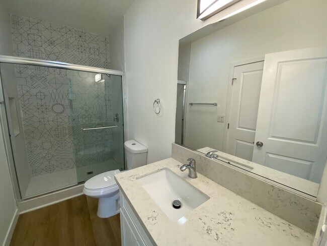 Building Photo - Newer Build! 4BD/2BA on 63rd (Lease out, pending signatures. Check back in a few days!)