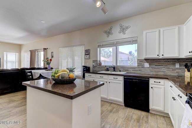 Building Photo - 2473 W Rockrose Way