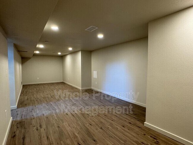 Building Photo - 5008 Alcott St