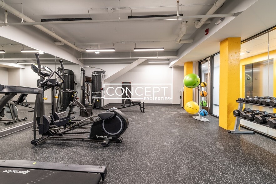 Building Photo - 1 Sewall St