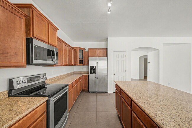 Building Photo - 42979 W Wild Horse Trail
