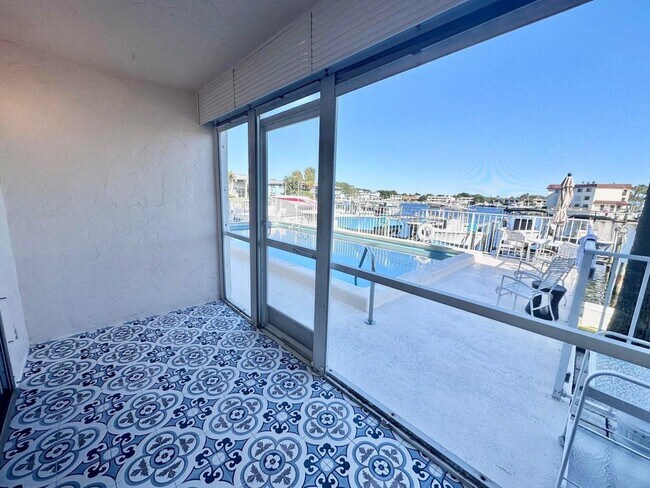 Building Photo - 312 Northlake Dr