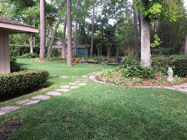 Building Photo - 614 Saddlewood Ln