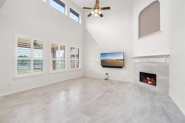Building Photo - 2107 Pearl Bay Ct