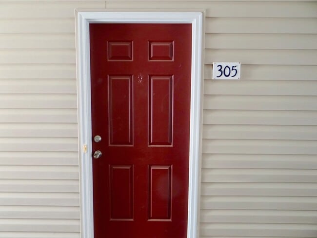 Building Photo - Annual Rental @ Cross Gate in Deerfield