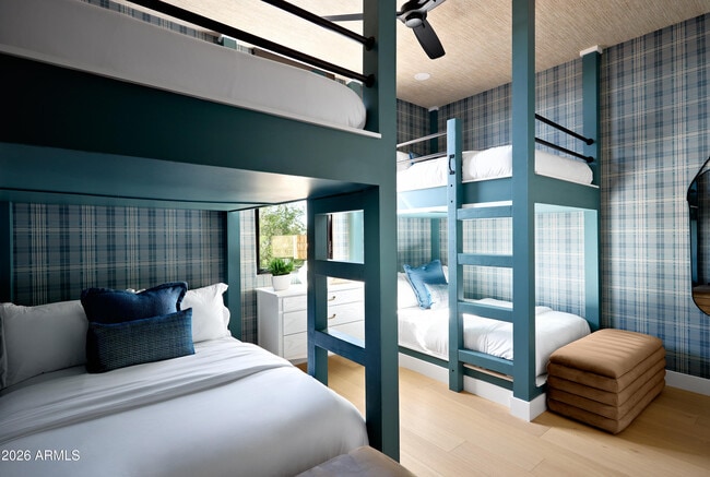 Building Photo - 4207 E Campbell Ave