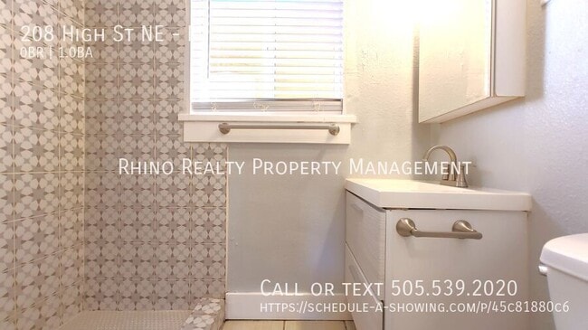 Building Photo - 208 High St NE