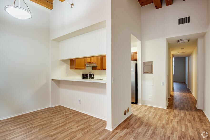 River Place 500 River Place Dr Detroit MI 48207 Apartment Finder