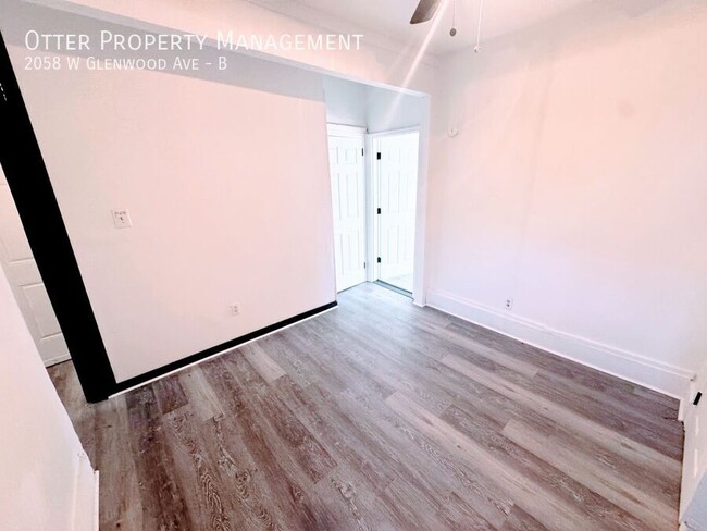Building Photo - 2058 W Glenwood Ave