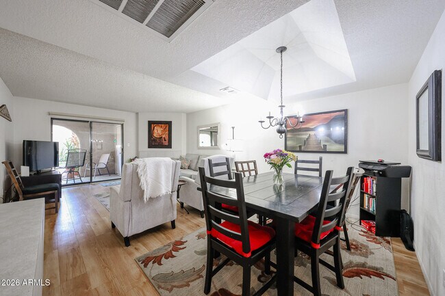 Building Photo - 9430 E Mission Ln