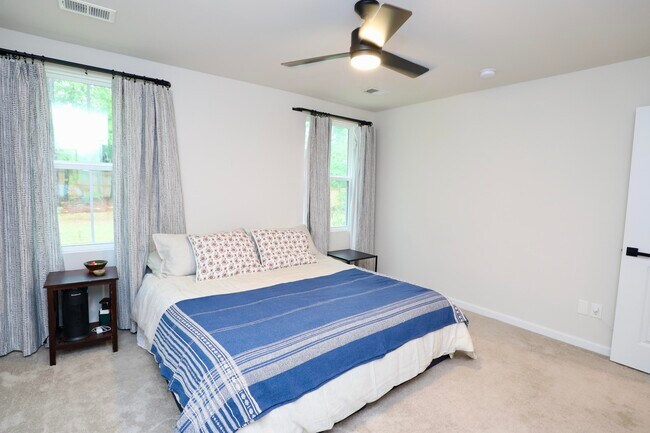 Building Photo - 1029 Bermuda Cedar Ln