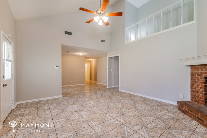 Building Photo - 525 Stonecreek Dr