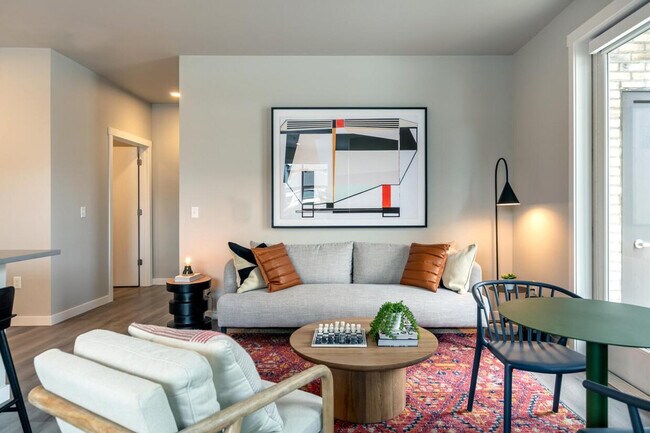 Primary Photo - 3495 SE Reed Dr