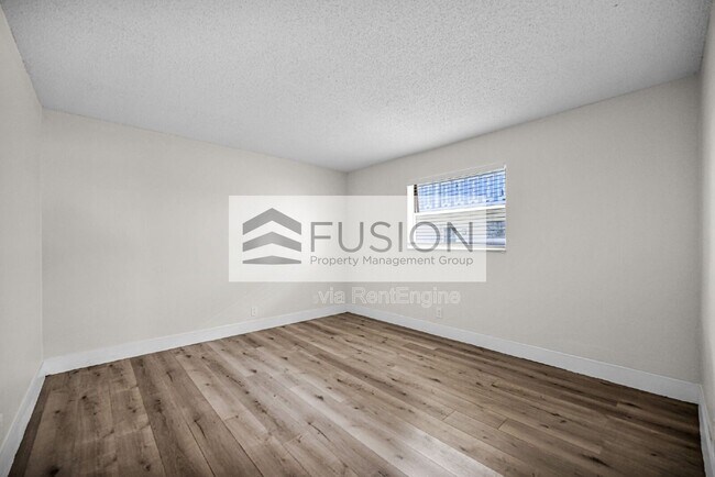 Building Photo - 881 SW 74th Terrace