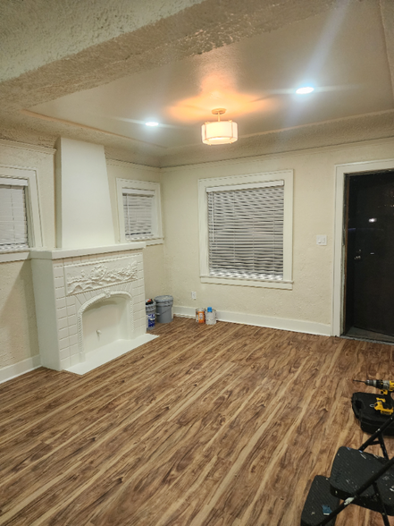Building Photo - 5686 Olive Ave