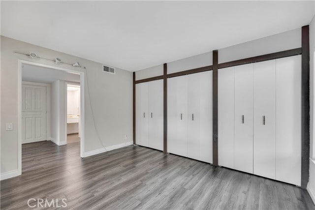 Building Photo - 4352 Park Corona
