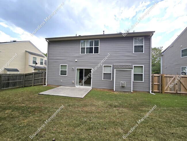 Building Photo - 150 Silver Arrow Cir
