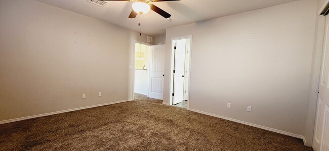 Building Photo - Stunning 4 bedroom, 2 bath home in East El Paso!