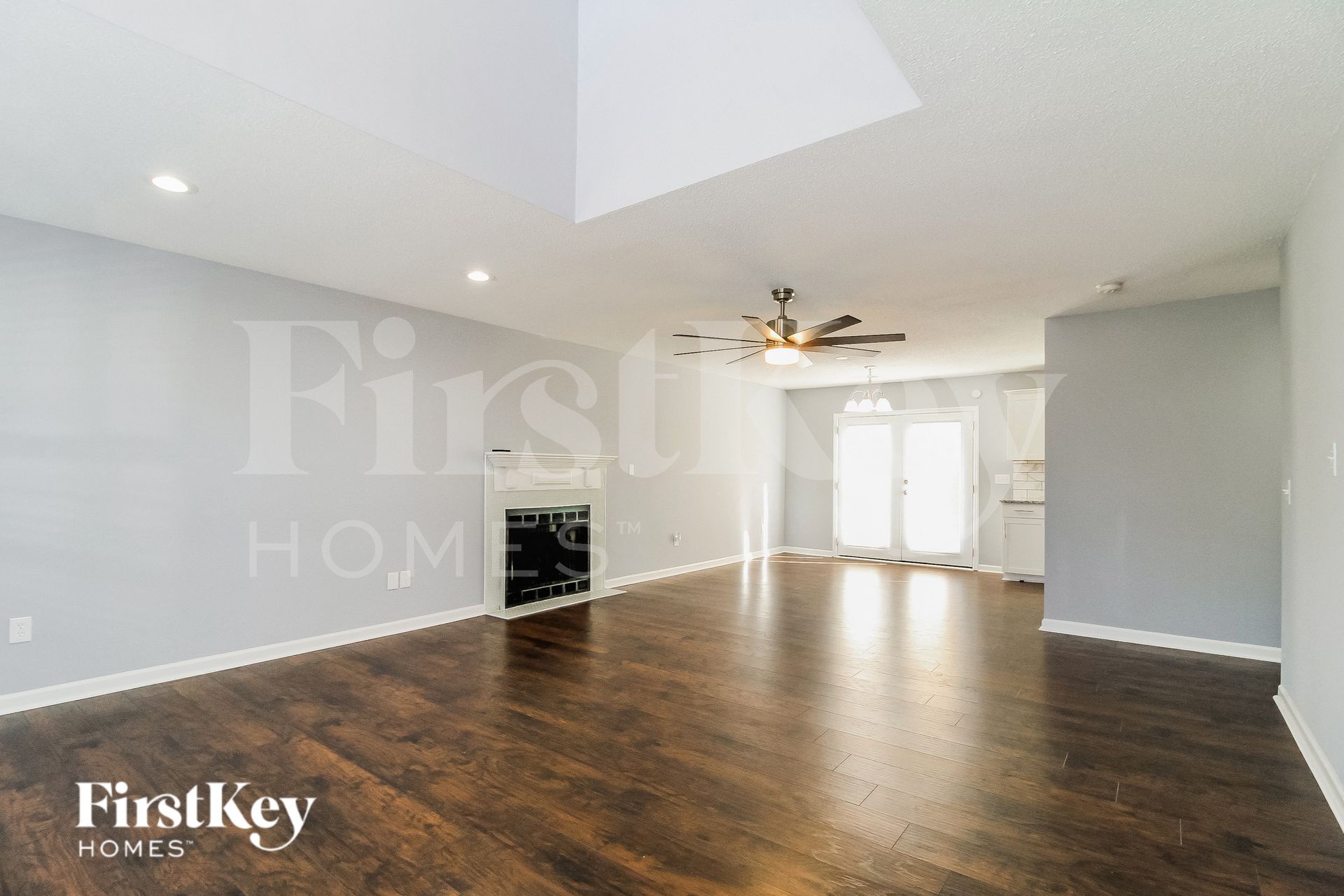 Building Photo - 701 Hampton Way Dr