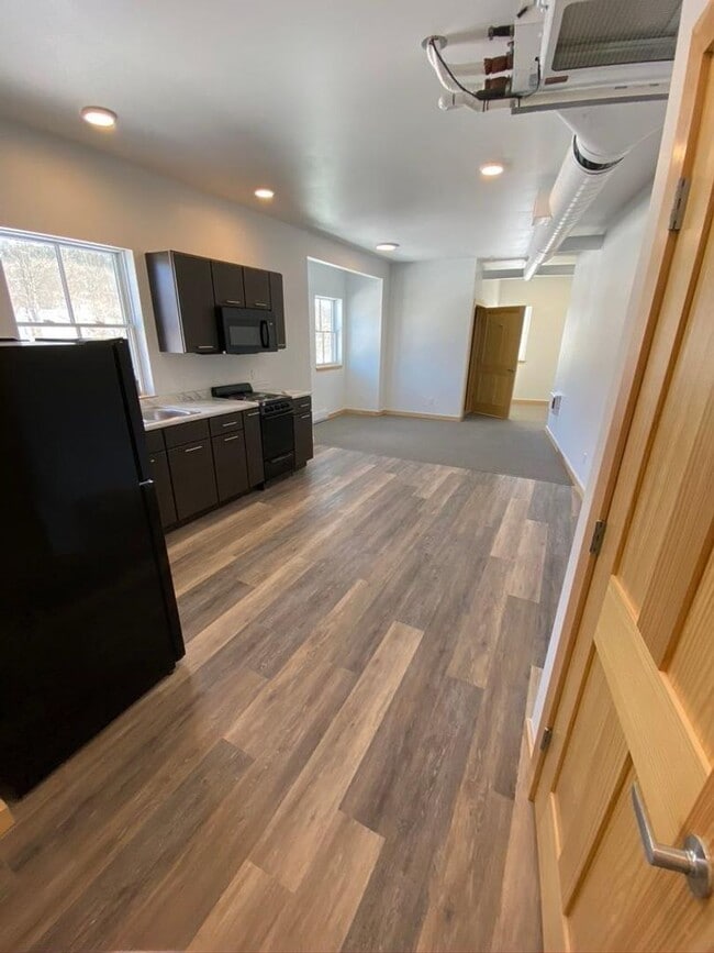 Building Photo - 2BD/1BA In Richmond