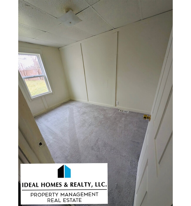 Building Photo - 1169 Terry Ave