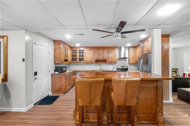 Building Photo - 460 Peyton Rd SW