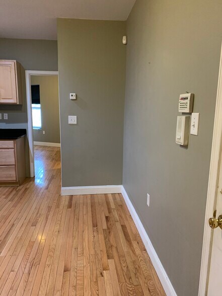 Building Photo - 500 Florida Ave NW