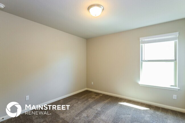 Building Photo - 1529 Arcadian Lily