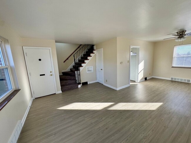 Building Photo - 3110 Grand Ave