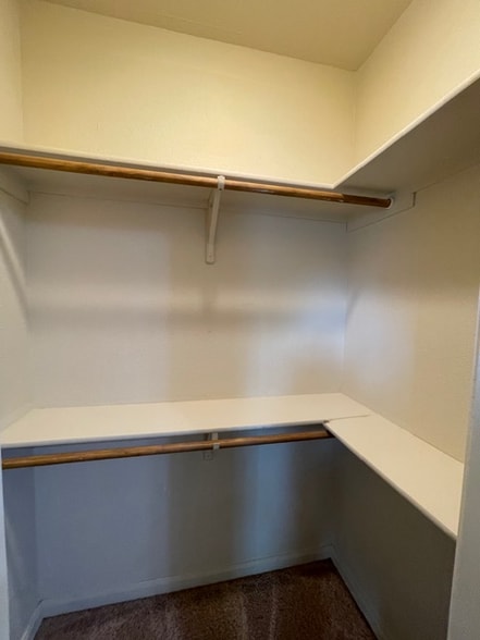 Building Photo - 2001 Kirby Lee St