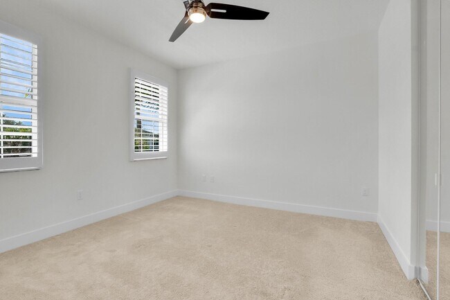 Building Photo - 15205 Seaglass Terrace Ln
