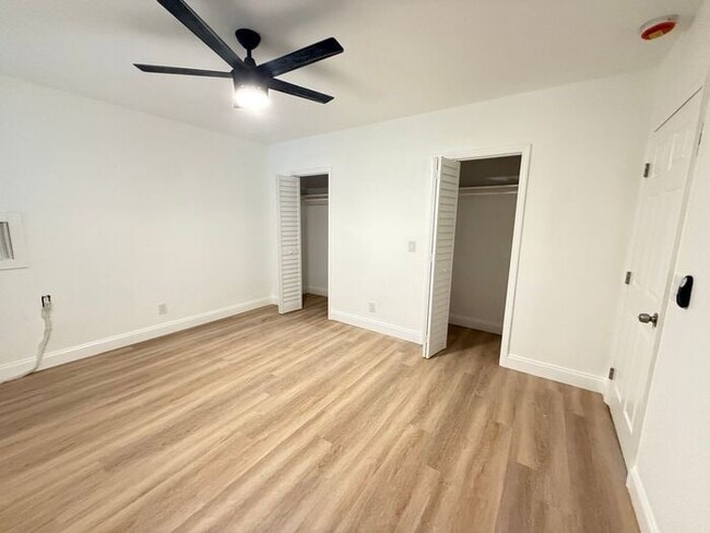 Building Photo - Groveland Home on large lot