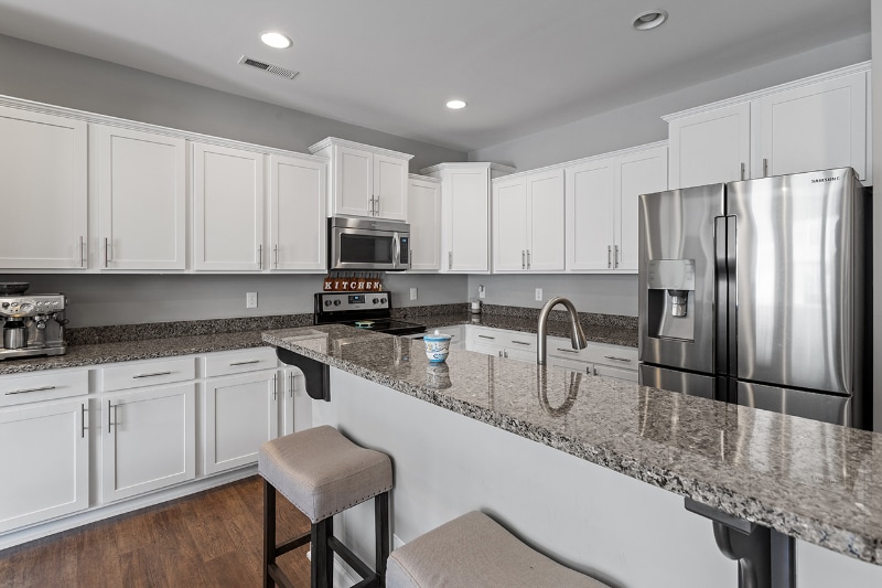 Building Photo - 525 Timpson Ave