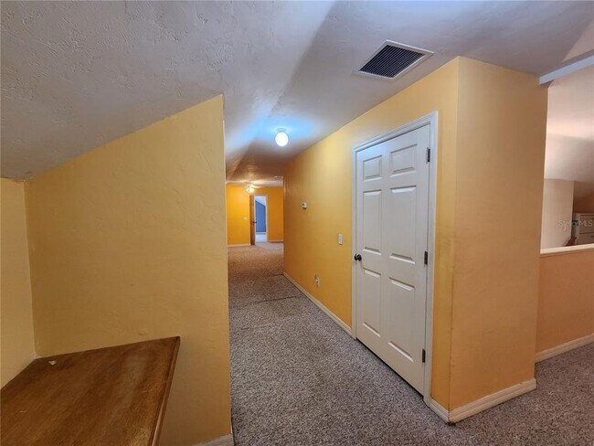 Building Photo - 9206 NW 23rd Ln