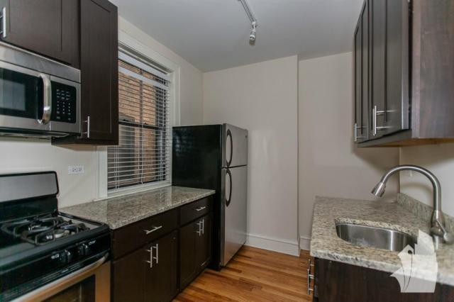 Building Photo - 2 bedroom in Chicago IL 60625