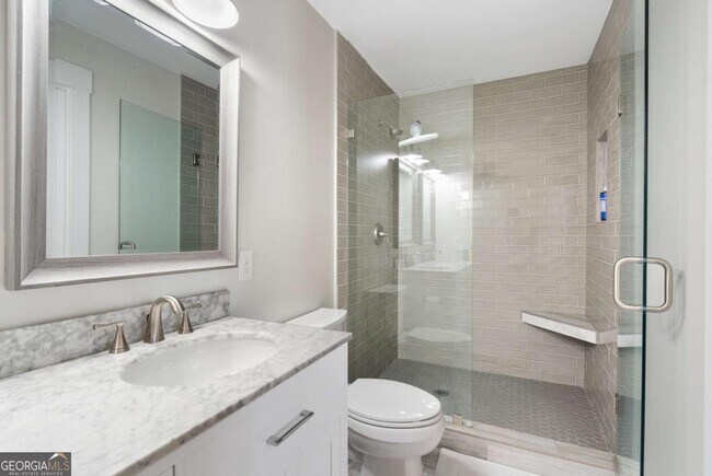 Building Photo - 2026 Harwinor Rd SE