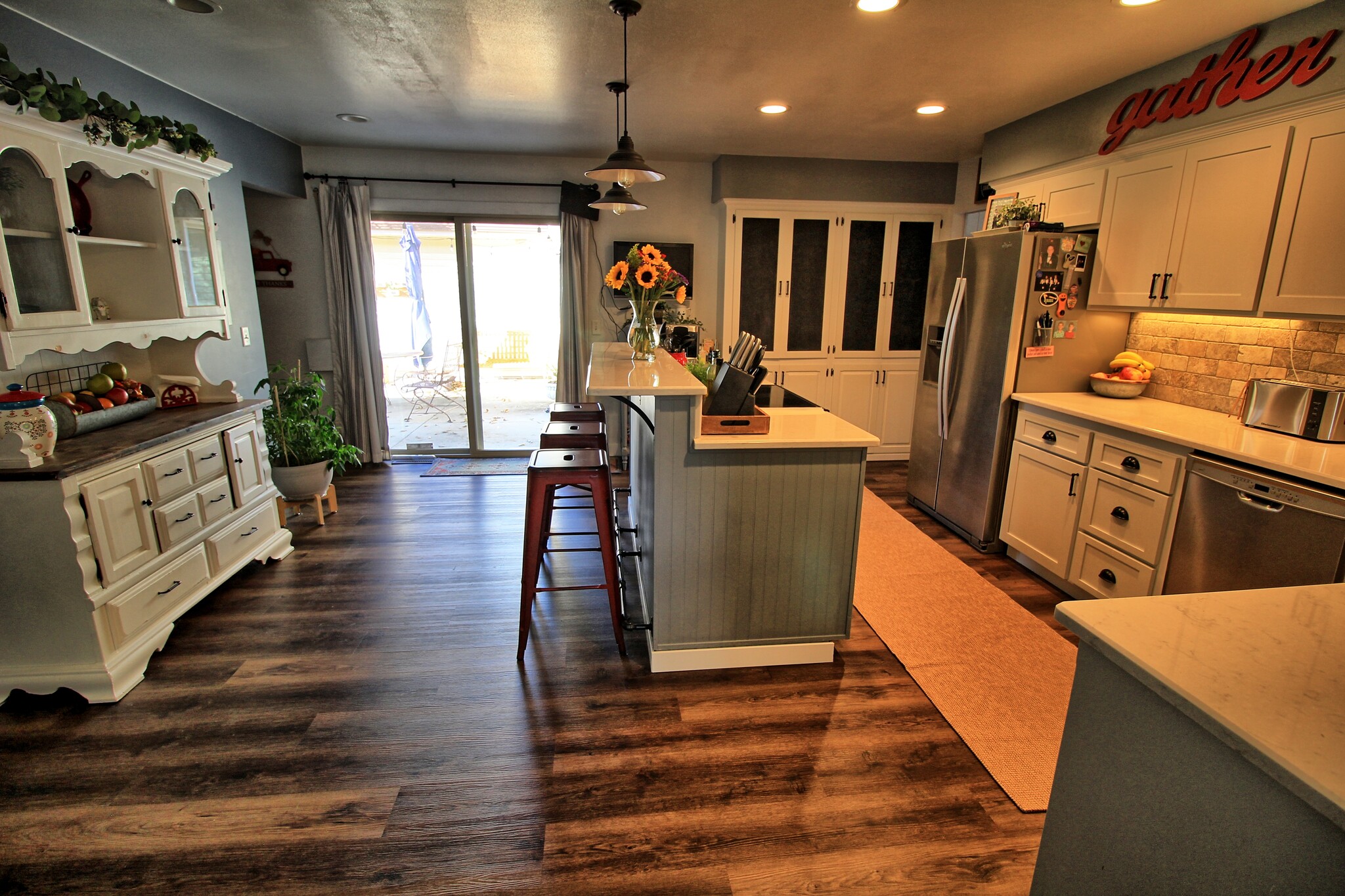 Building Photo - 12049 W Grange Ave