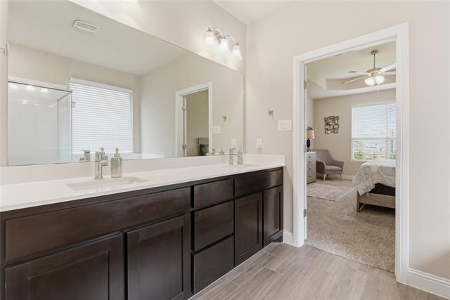 Building Photo - 1012 Kensington Wy