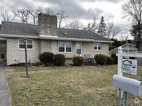 Building Photo - 334 Berrysburg Rd