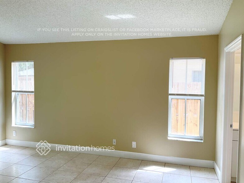 Building Photo - 6249 Island Way