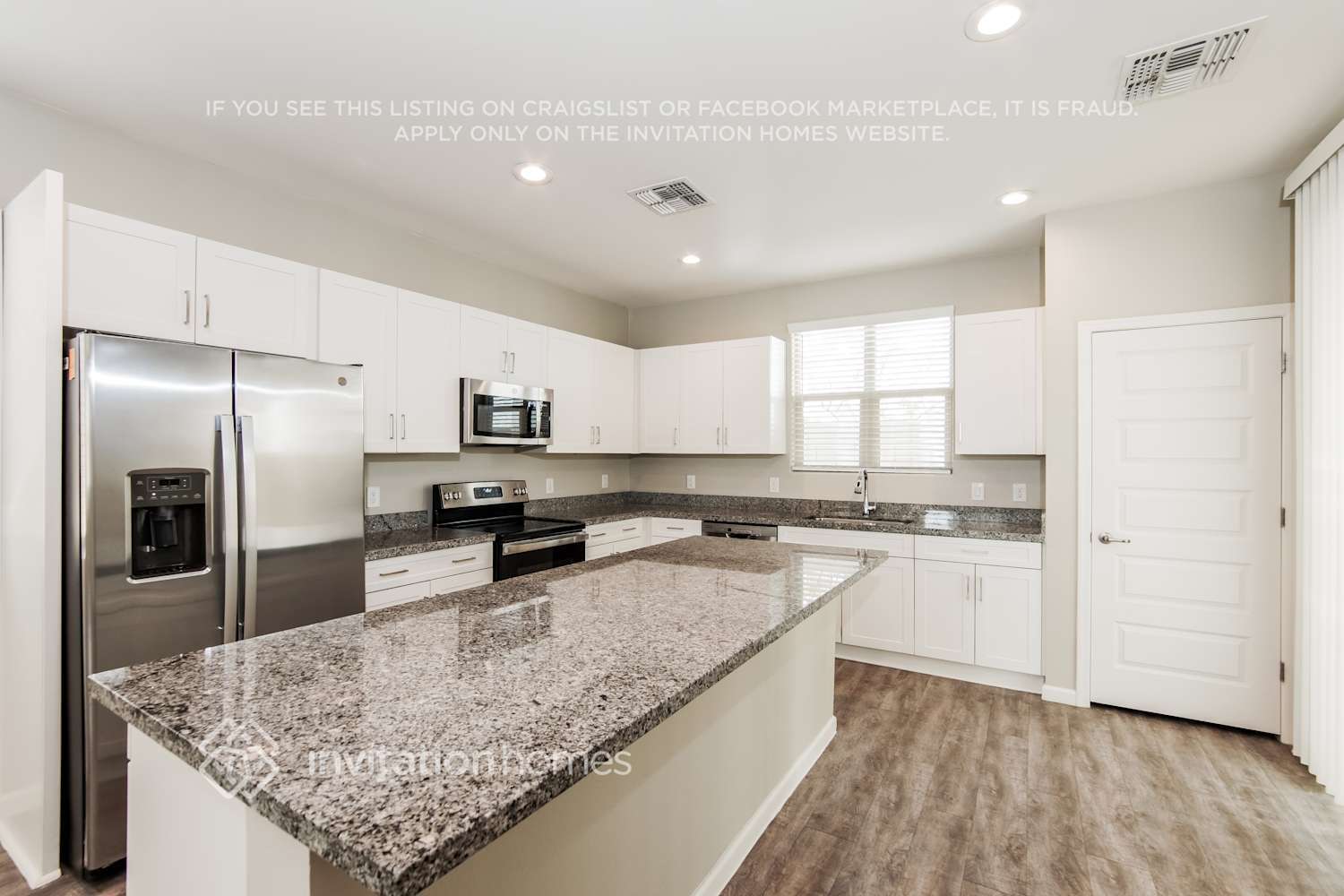 Building Photo - 5038 N 189th Dr
