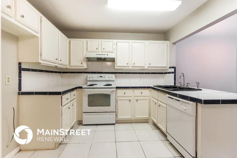 Building Photo - 4120 Palm Bay Cir